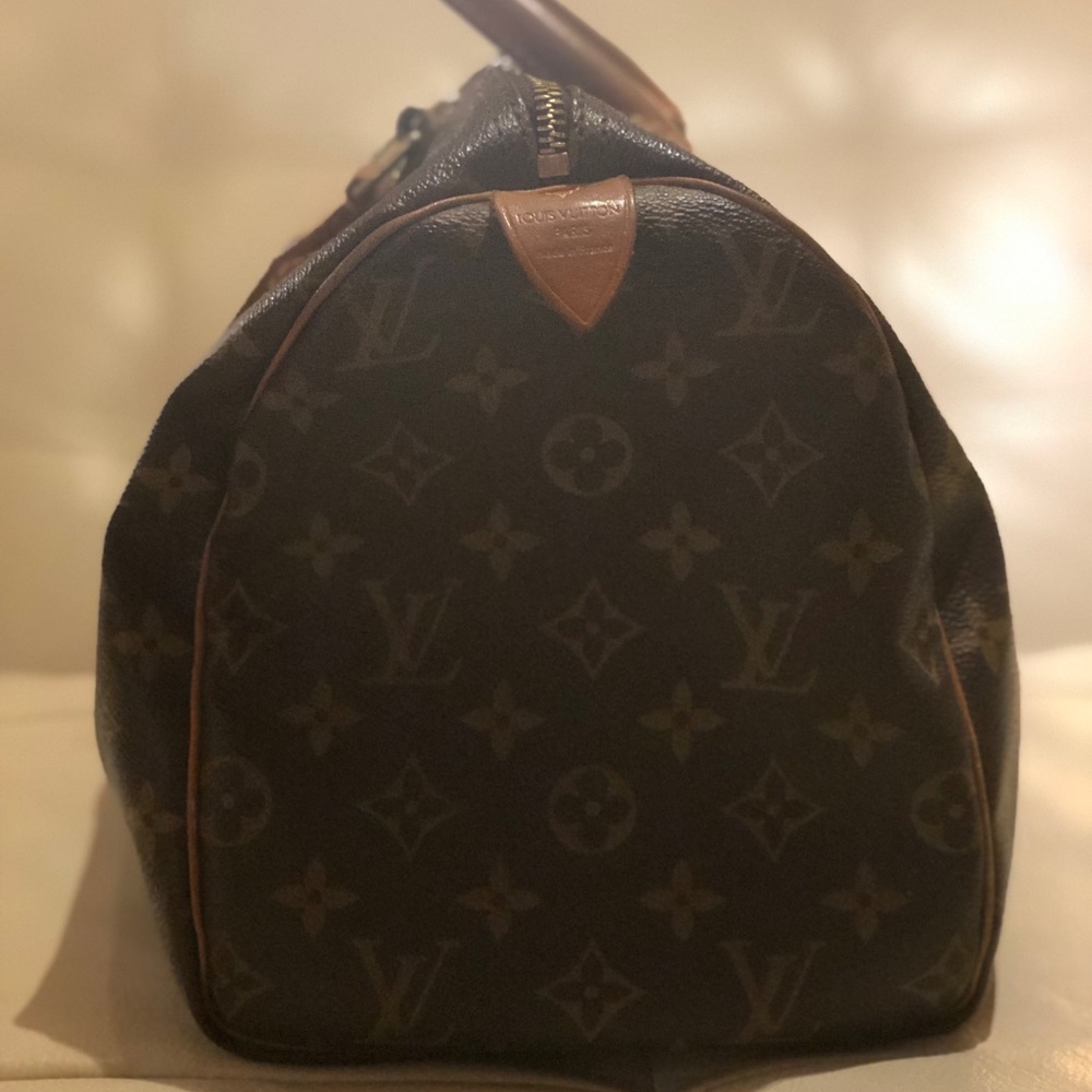 Louis Vuitton Speedy